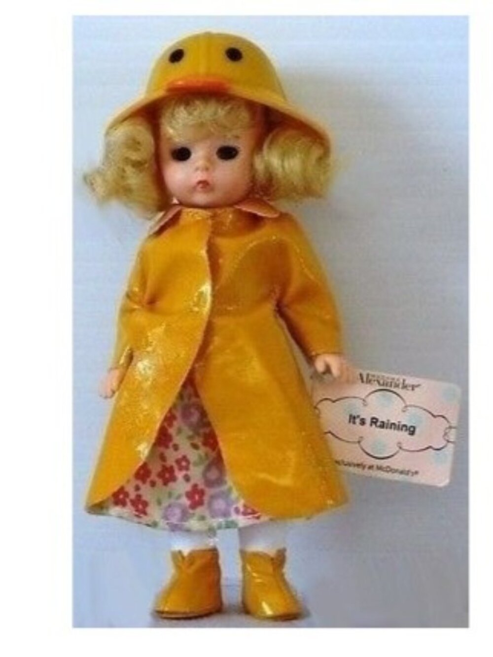it's raining doll #9 Madame Alexander McDonald's 2003 NIP (W6826)